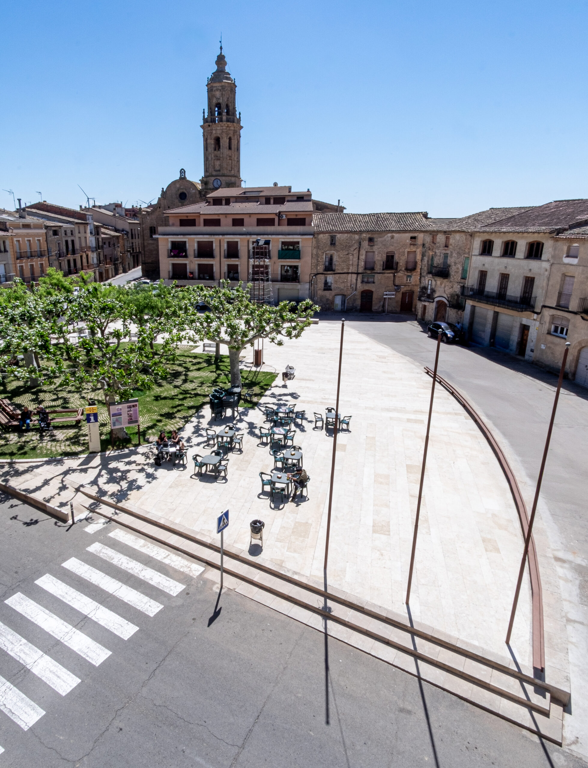 Plaça de la Granadella 1