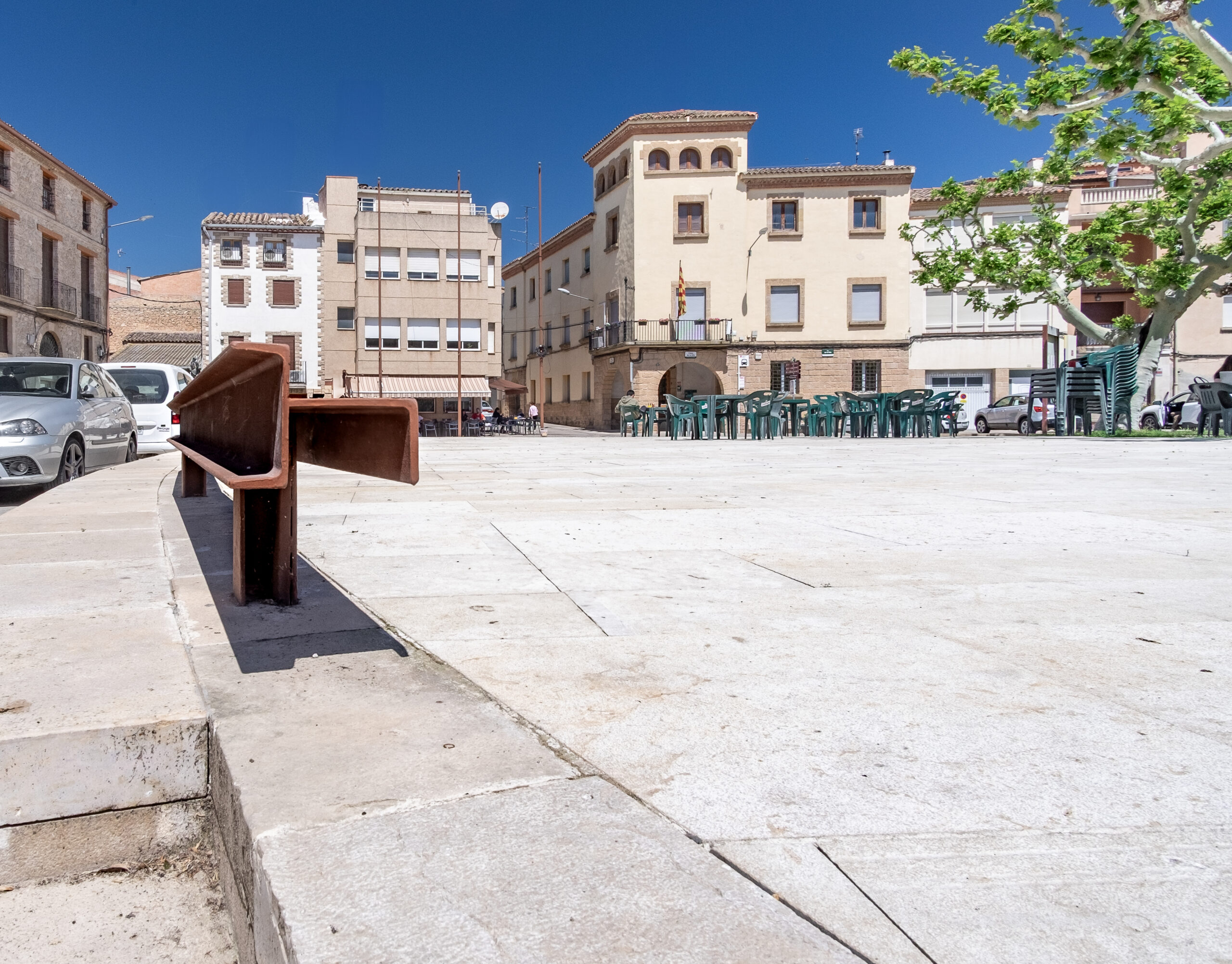 Plaça de la Granadella 3